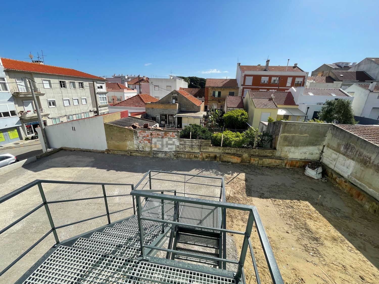 出租公寓 t3在Rua de Santo António, 17 - 阳台
