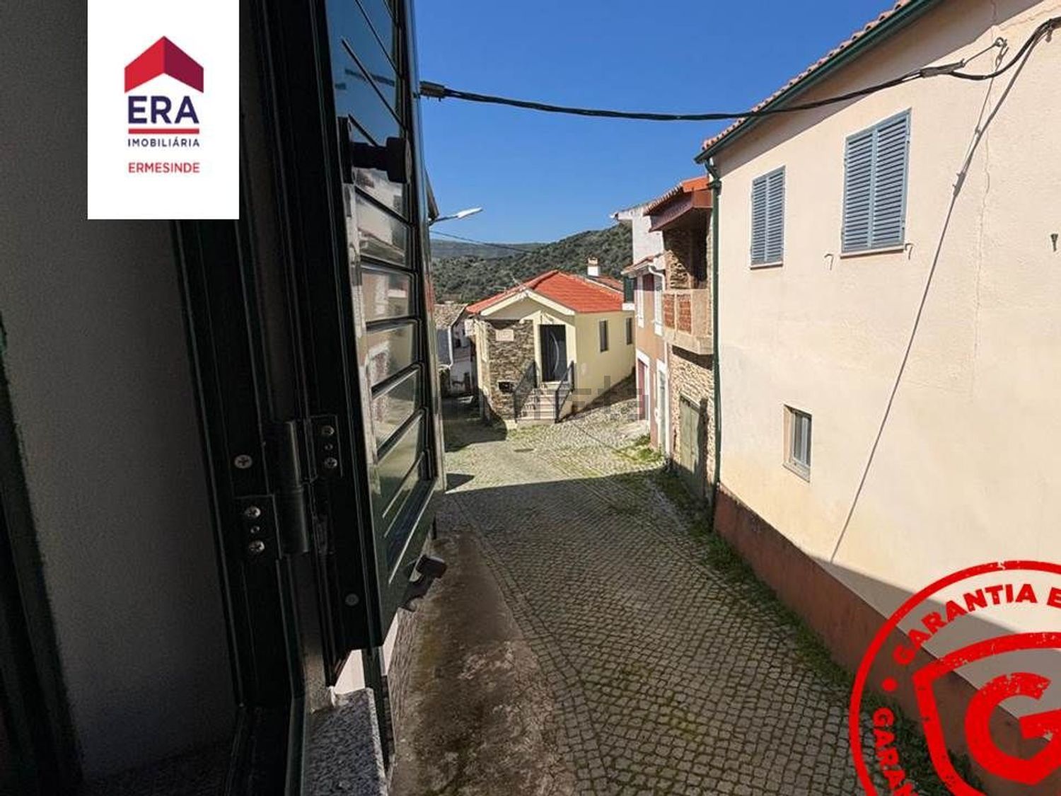 双拼别墅出售在Rua de Santo António, 29 - 照片