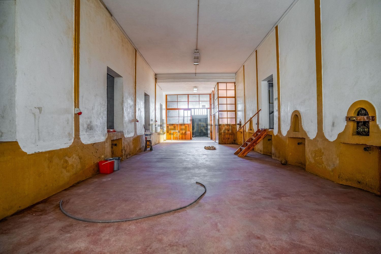 出租小楼房或独栋别墅在Beco da Escola, 10 - 过道