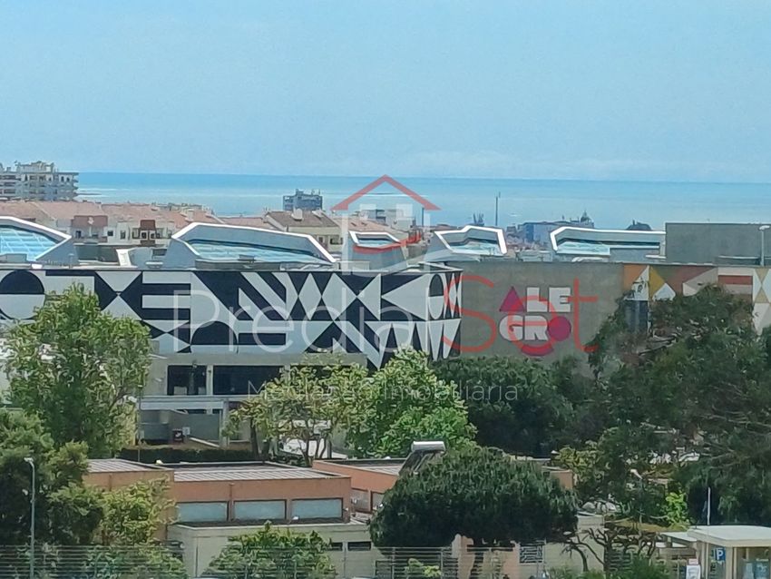公寓 t2出售在Avenida Mestre Lima de Freitas s/n