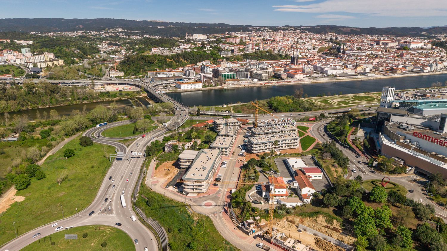 公寓 t2出售在Avenida José Bonifácio de Andrade e Silva - 周边