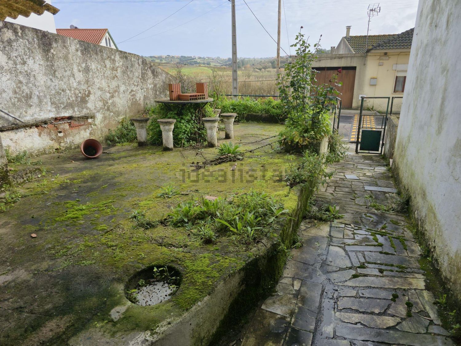 小楼房或独栋别墅出售在Rua da Fonte, 15 - 花园