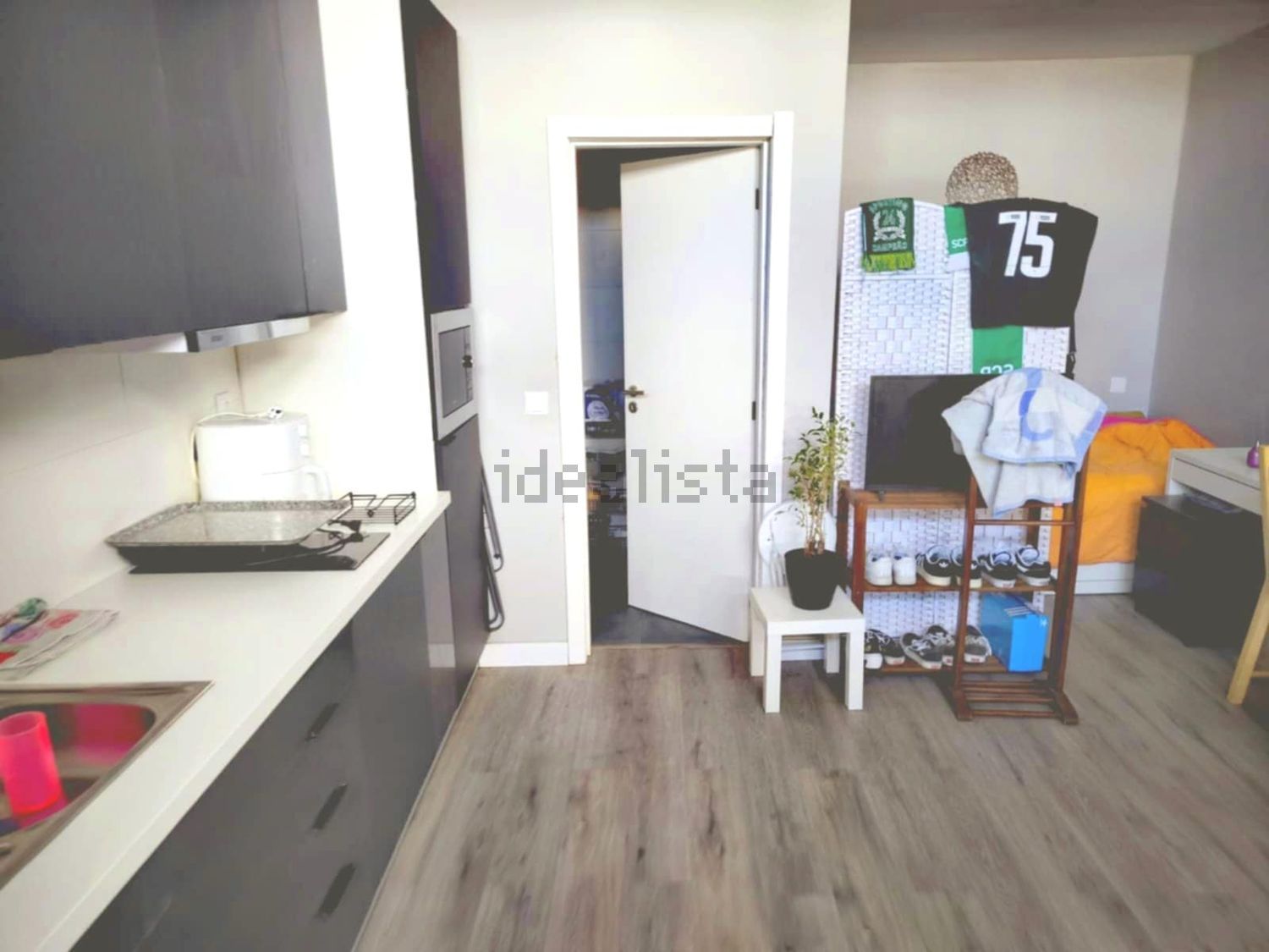 出租t0（单人公寓）在Rua dos Eucaliptos, 1 - 照片