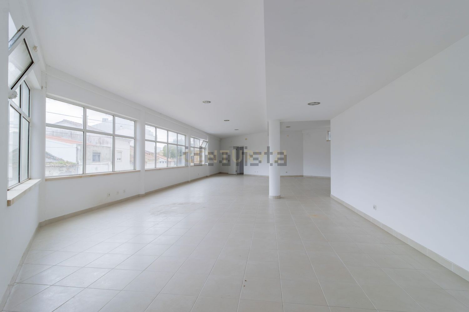 公寓 t1出售在Rua Frei Fortunato, 133 - 居住