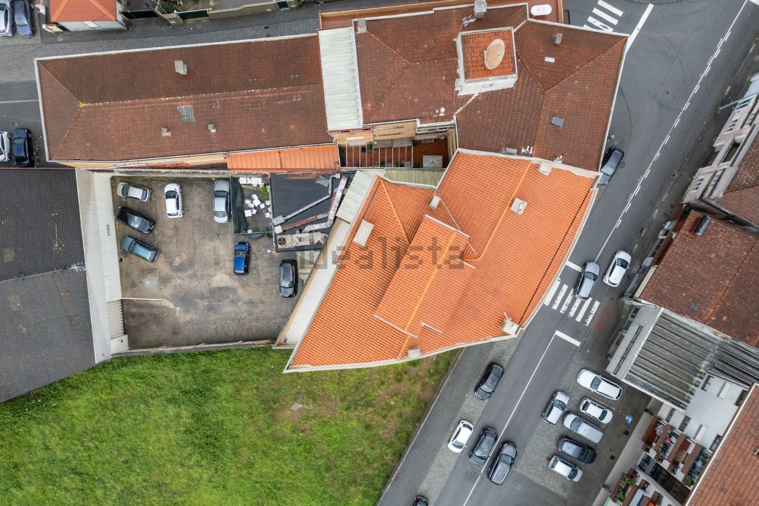 公寓 t2出售在Avenida Monte de Cima, 39 - 游泳池
