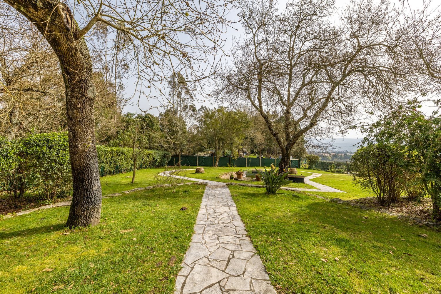 小楼房或独栋别墅出售在Rua do Deposito da Agua, 16 - 花园