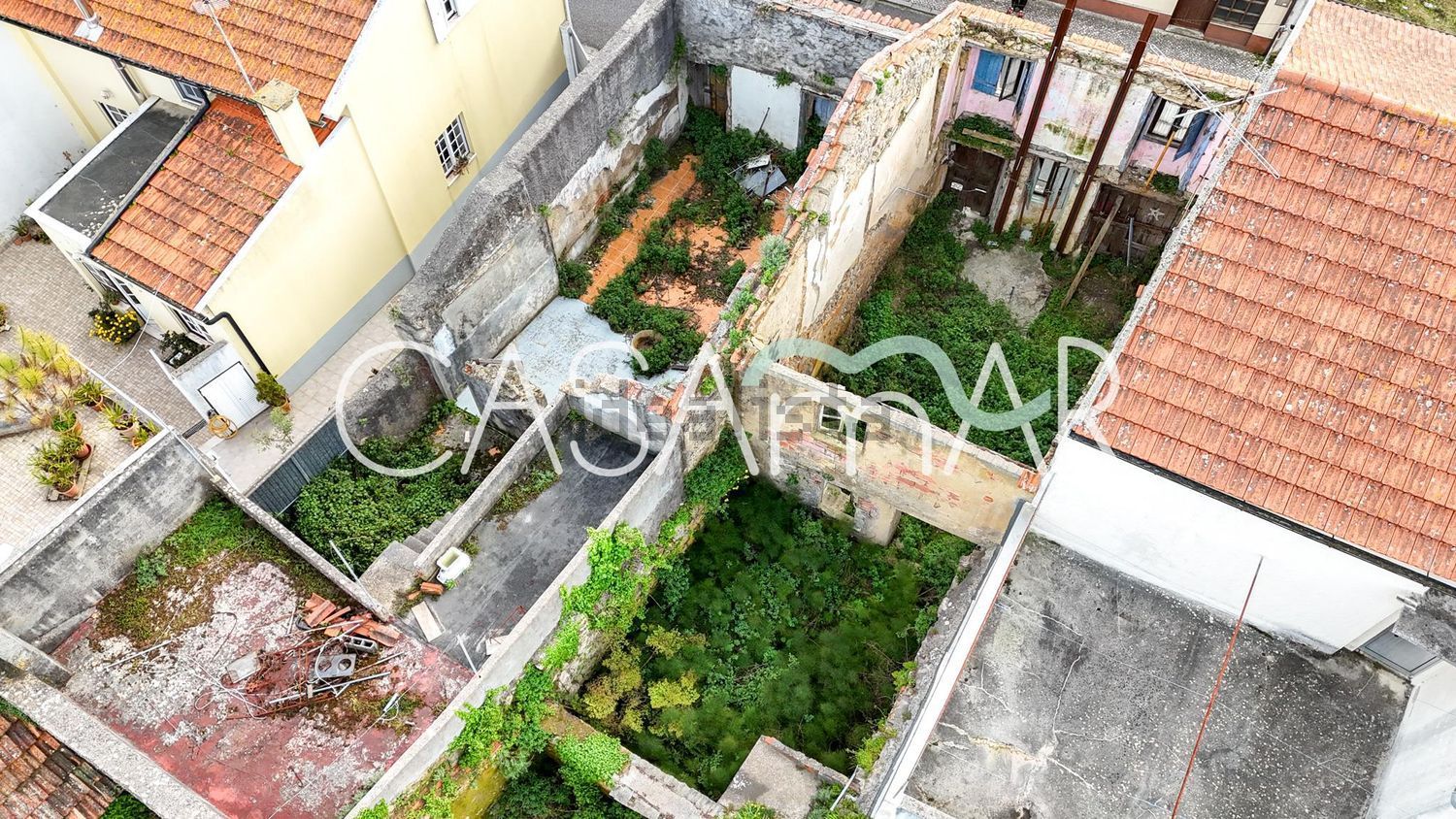 双拼别墅出售在Rua São Mamede, 7 - 照片