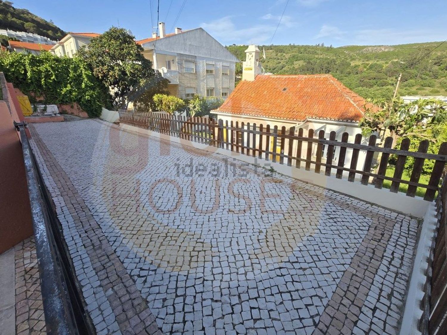 小楼房或独栋别墅出售在Santiago (Sesimbra) - 外立面