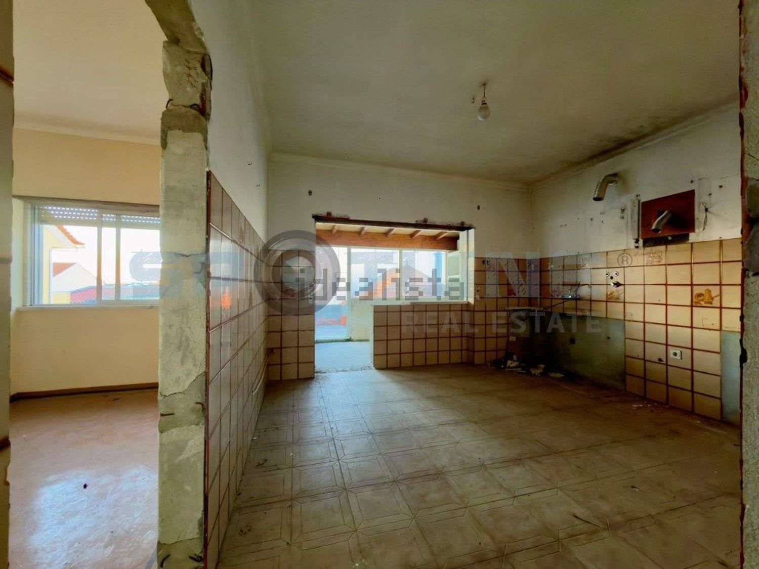 小楼房或独栋别墅出售在Rua Clube Futebol São Francisco, 309 - 过道