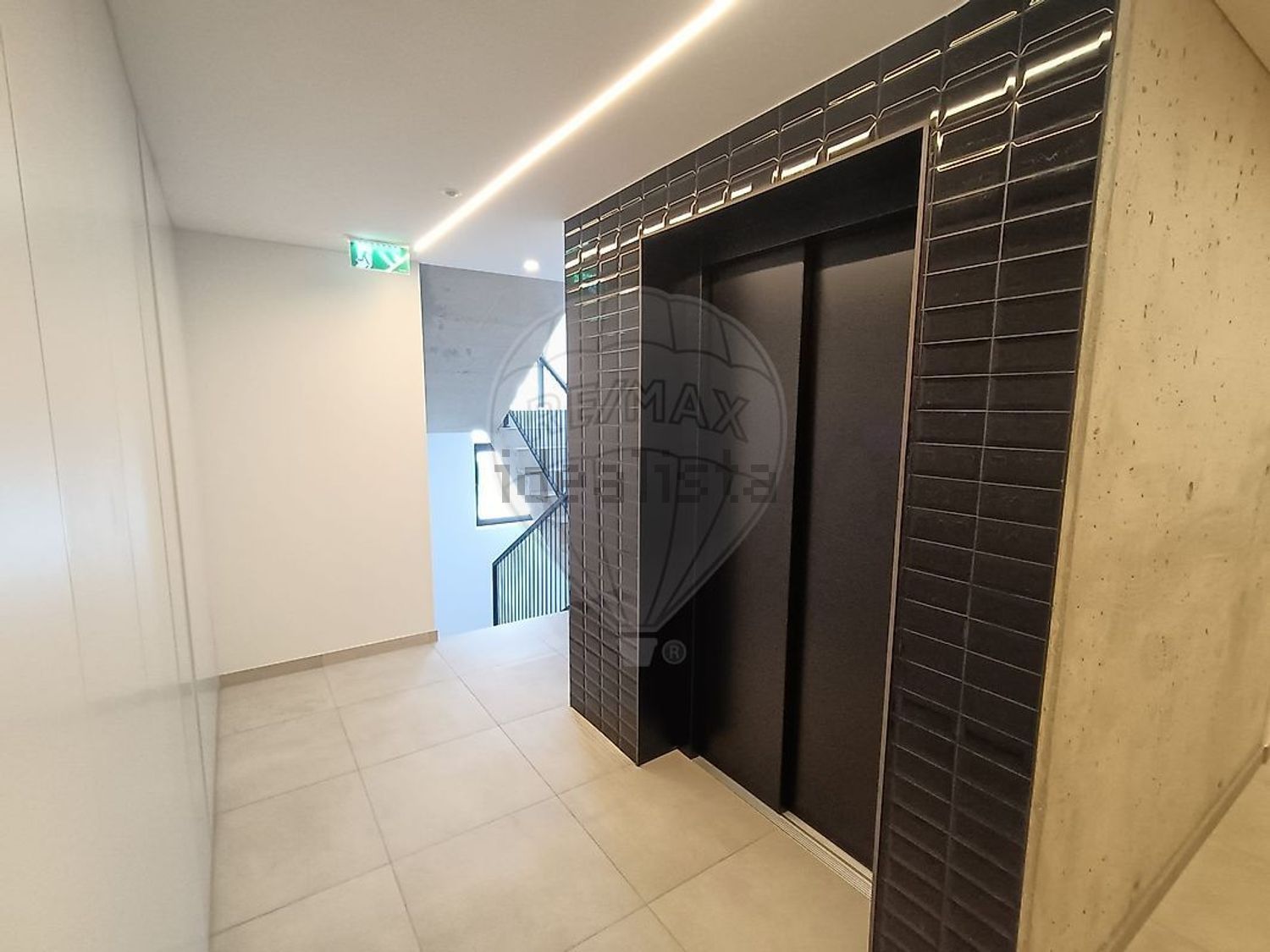 出租公寓 t1在Avenida João Corte Real - 试衣间