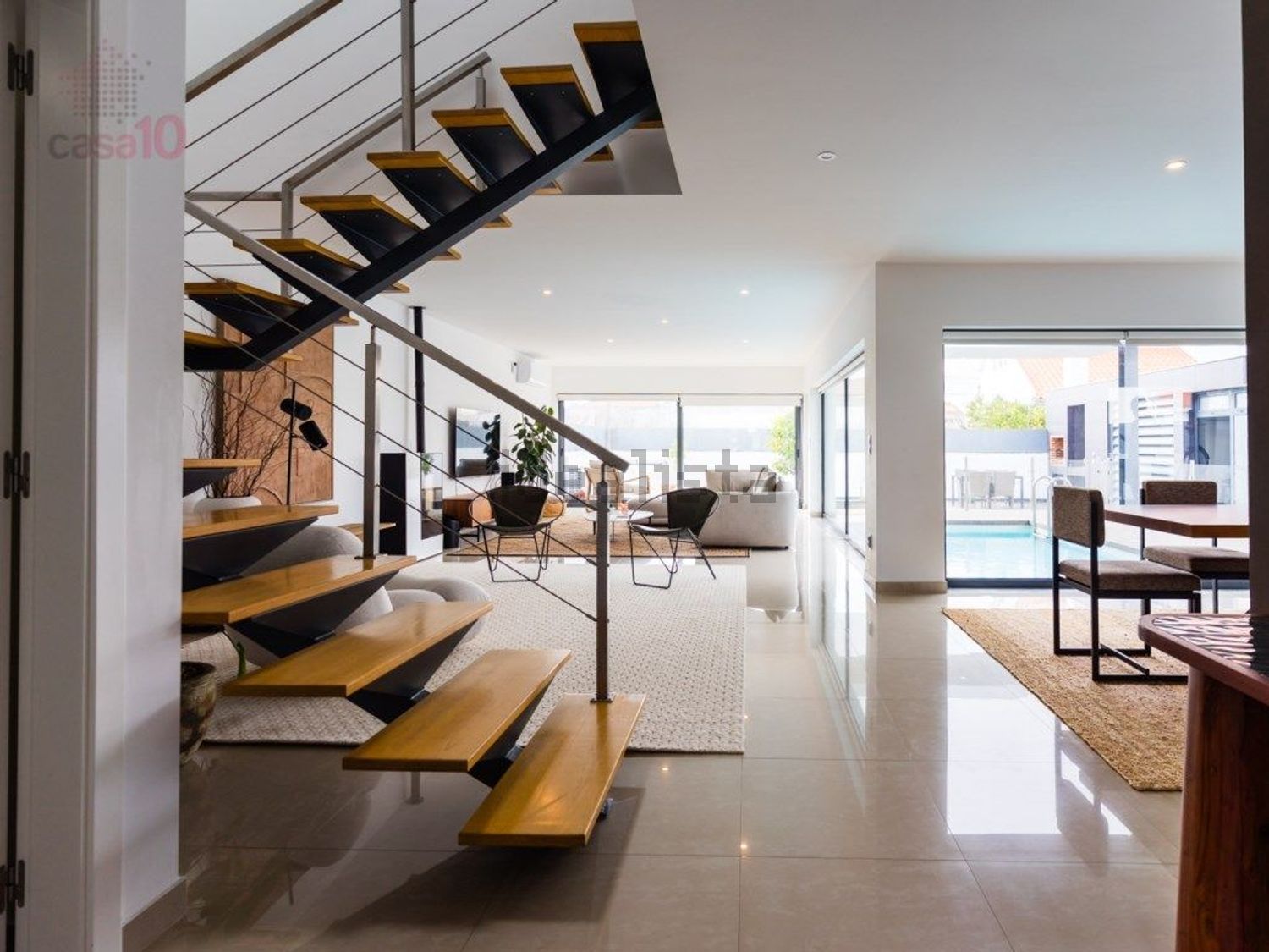 出租小楼房或独栋别墅在Samouco - 详情