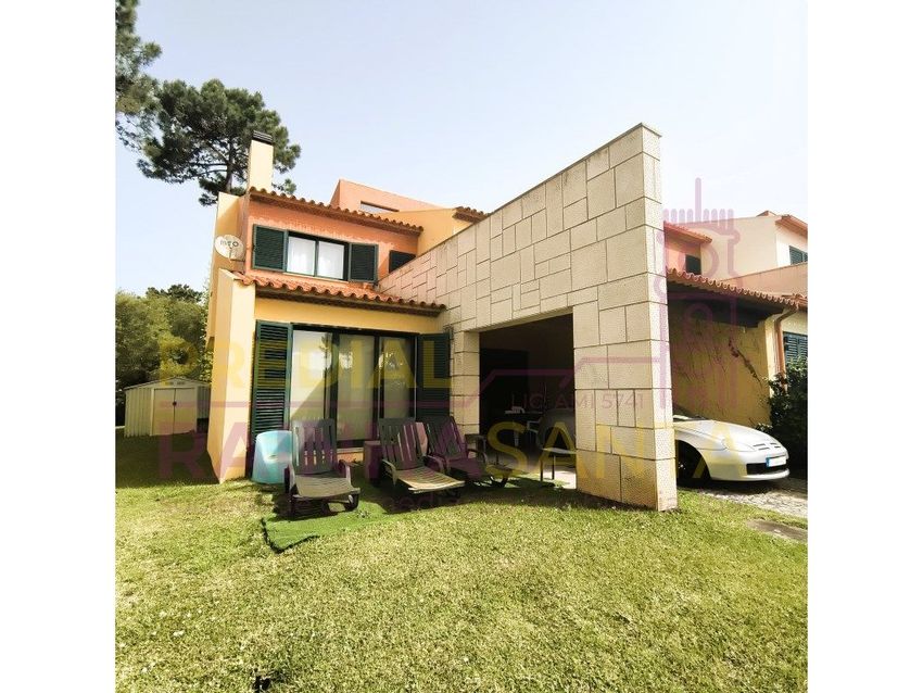 小楼房或独栋别墅出售在Praia de Mira