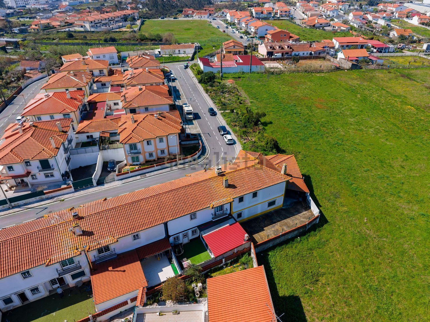 小楼房或独栋别墅出售在Rua dos Amieiros, 37 - 游泳池