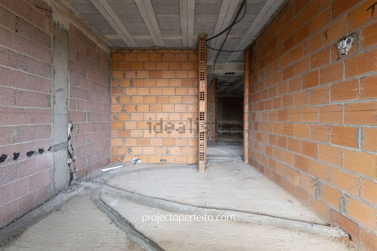 小楼房或独栋别墅出售在Vila de Cucujães - 卧室