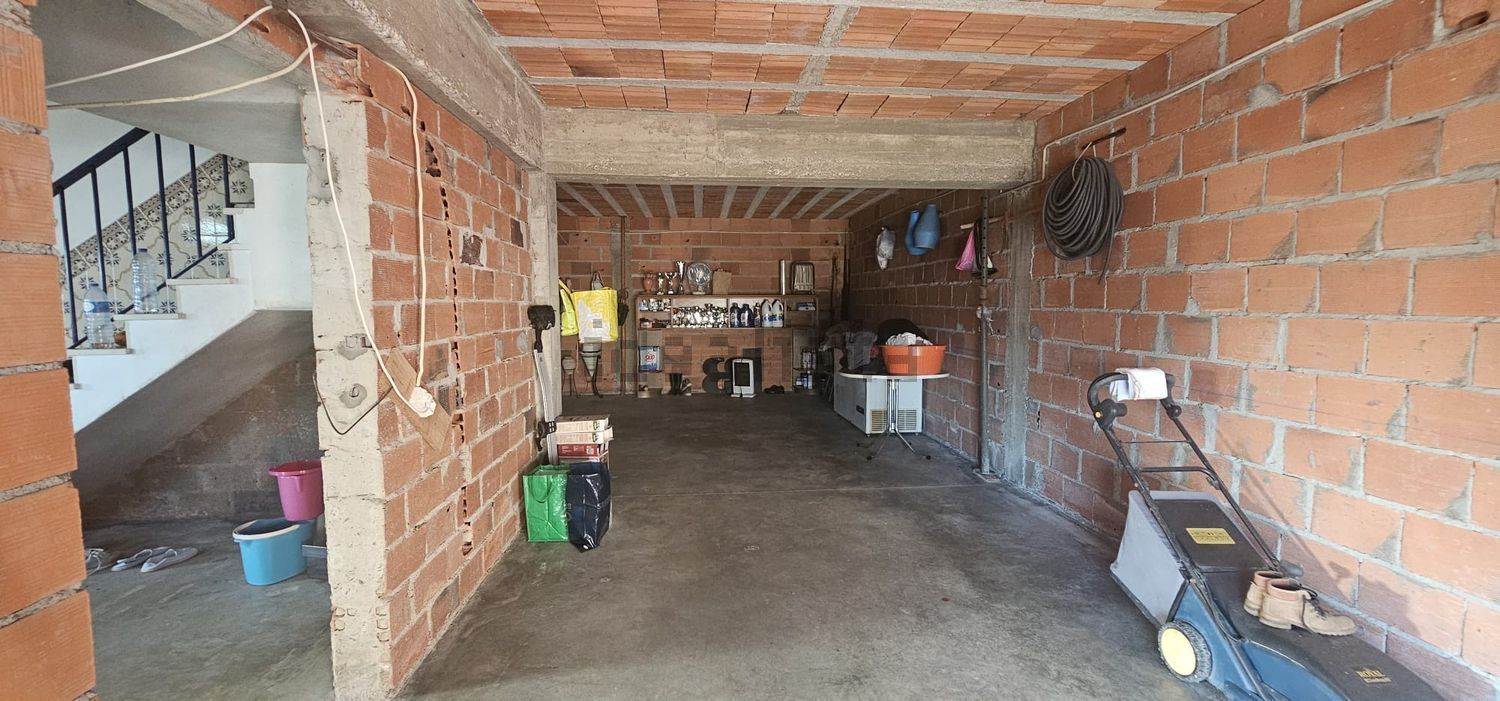 小楼房或独栋别墅出售在Rua da Estrada Nacional, 43 - 照片
