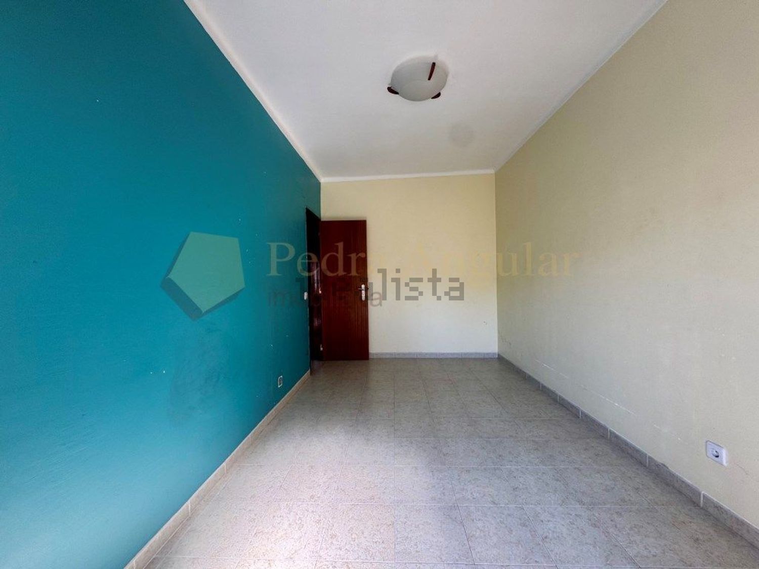 公寓 t3出售在Avenida Infante Dom Henrique, 17 - 客厅