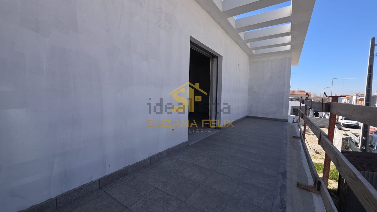 小楼房或独栋别墅出售在Castelo Branco - 照片