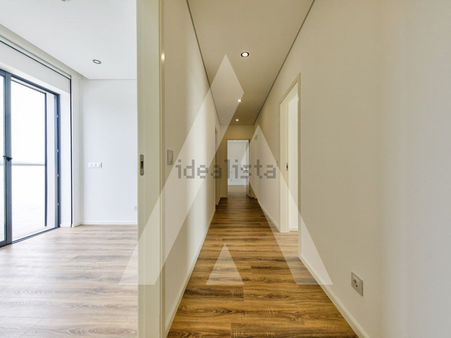 出租公寓 t4在Avenida Afonso Henriques s/n - 过道