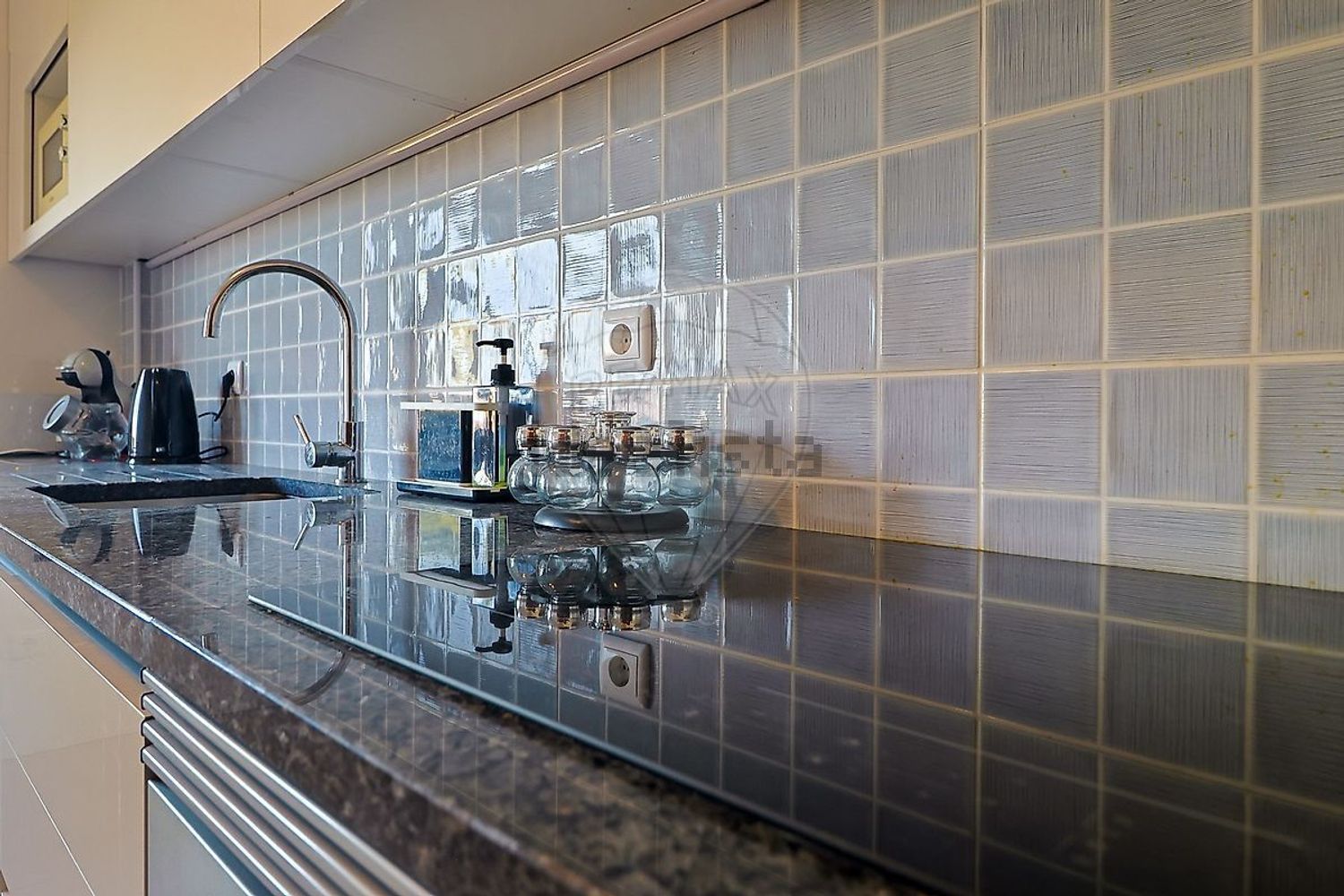 公寓 t3出售在Rua António Jardim - 照片