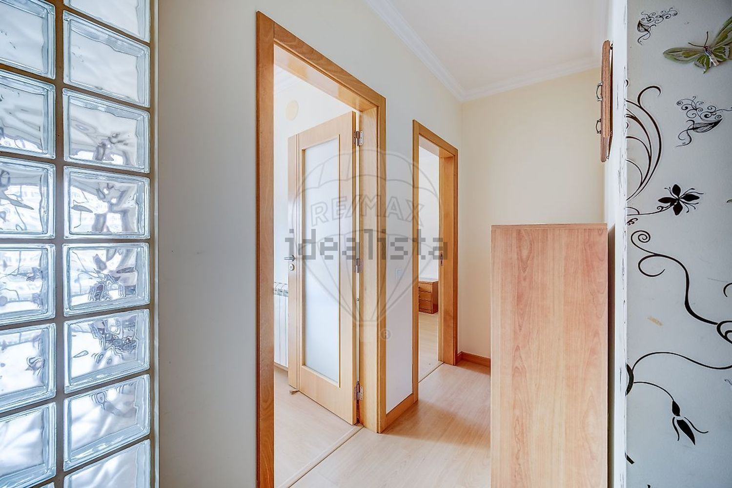 公寓 t3出售在Rua Principal - 过道