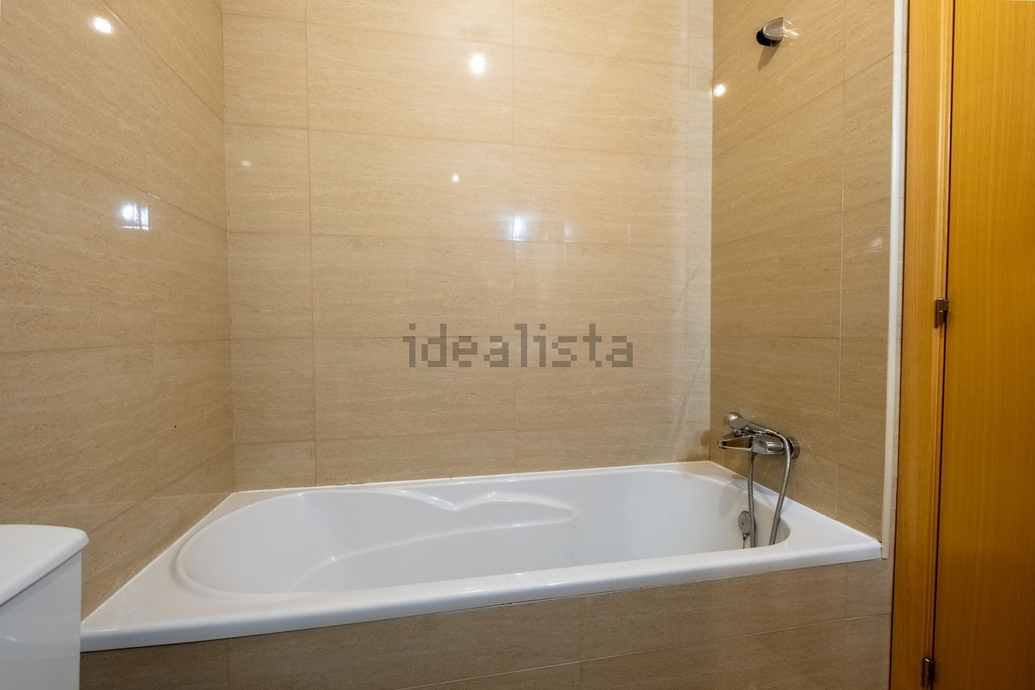 T0（单人公寓）出售在Avenida da Guarda Inglesa s/n - 卫生间