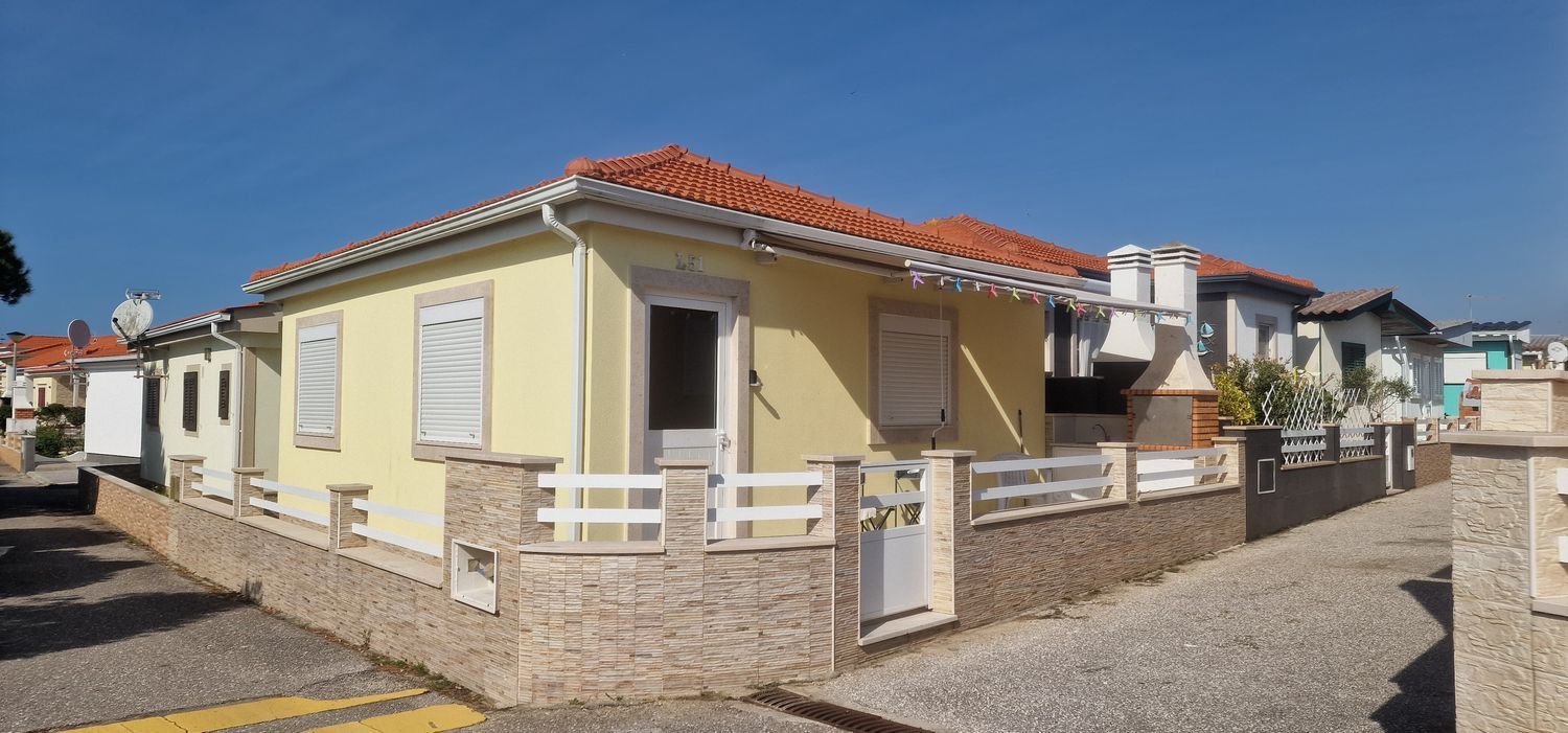 小楼房或独栋别墅出售Baleal, 51 L