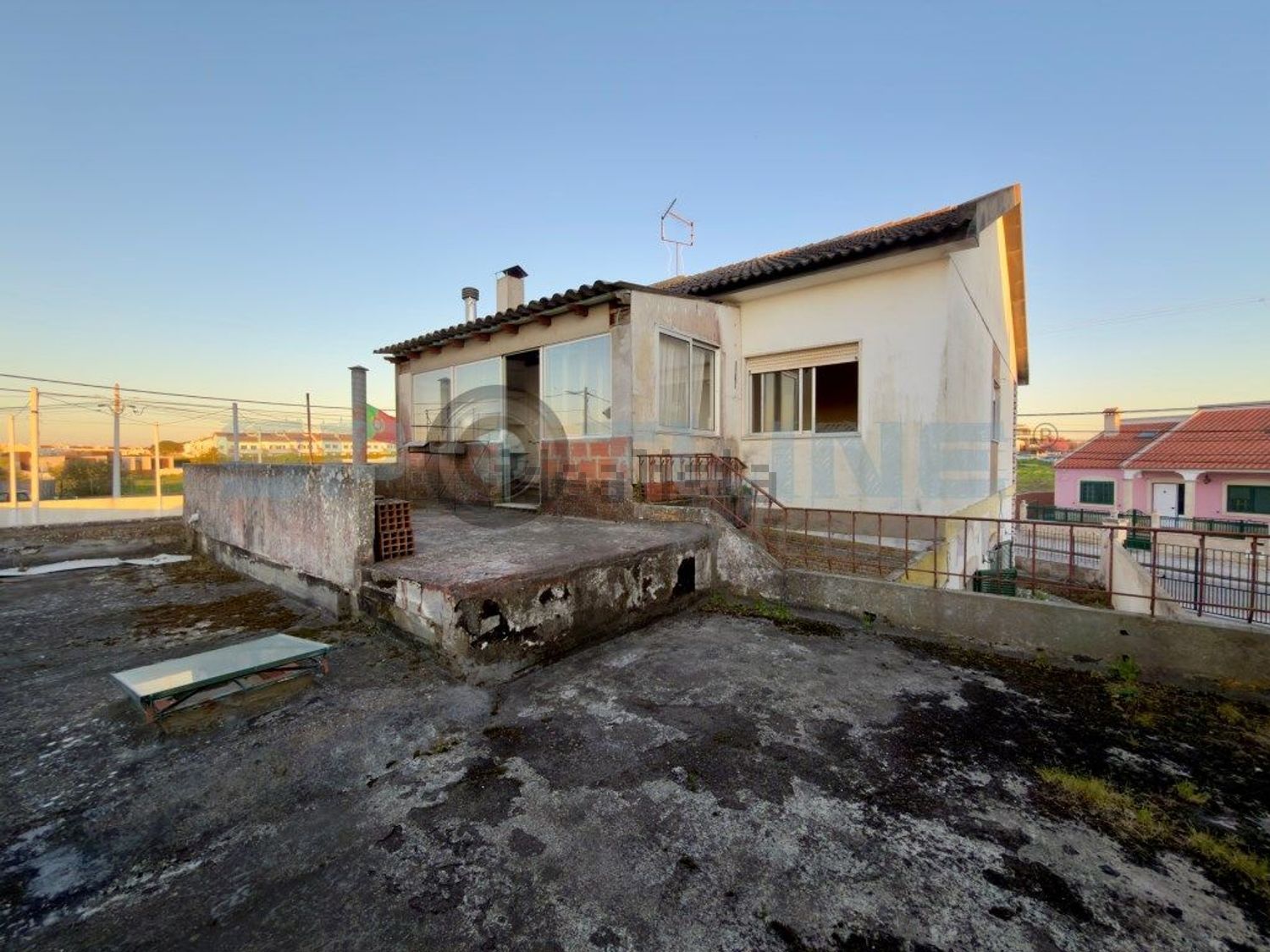 小楼房或独栋别墅出售在Rua Clube Futebol São Francisco, 309 - 阳台