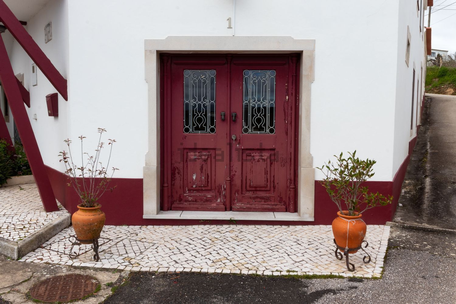 双拼别墅出售在Travessa da Bica, 1 - 外立面