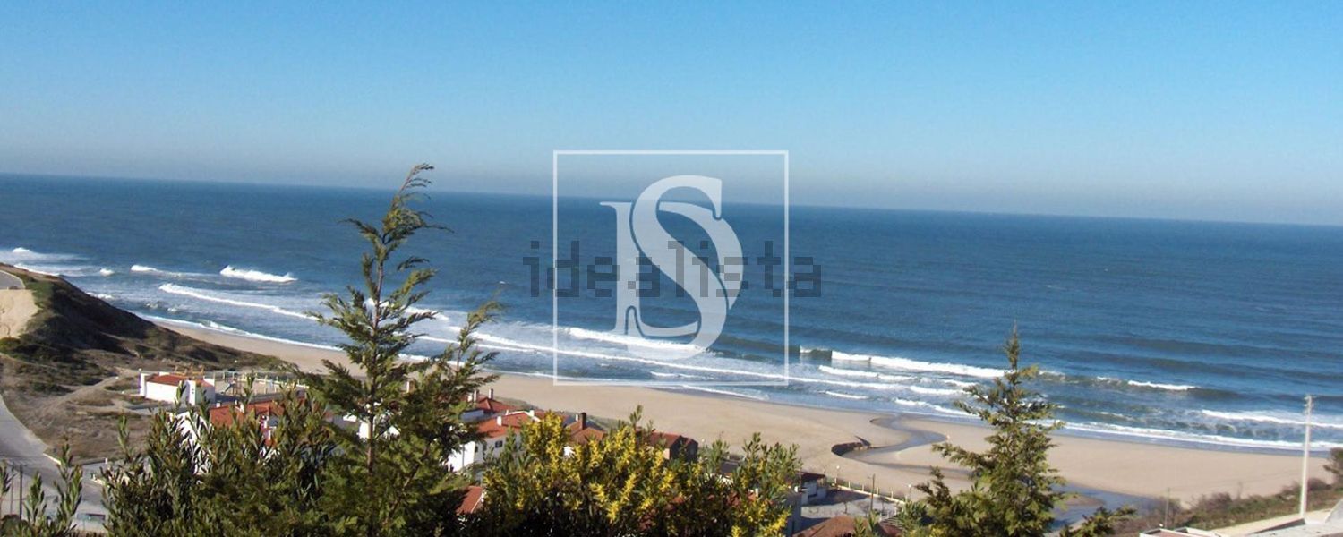 小楼房或独栋别墅出售在Pataias e Martingança - 视线