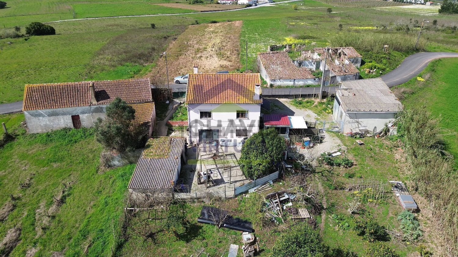 小楼房或独栋别墅出售在Bombarral e Vale Covo - 外立面