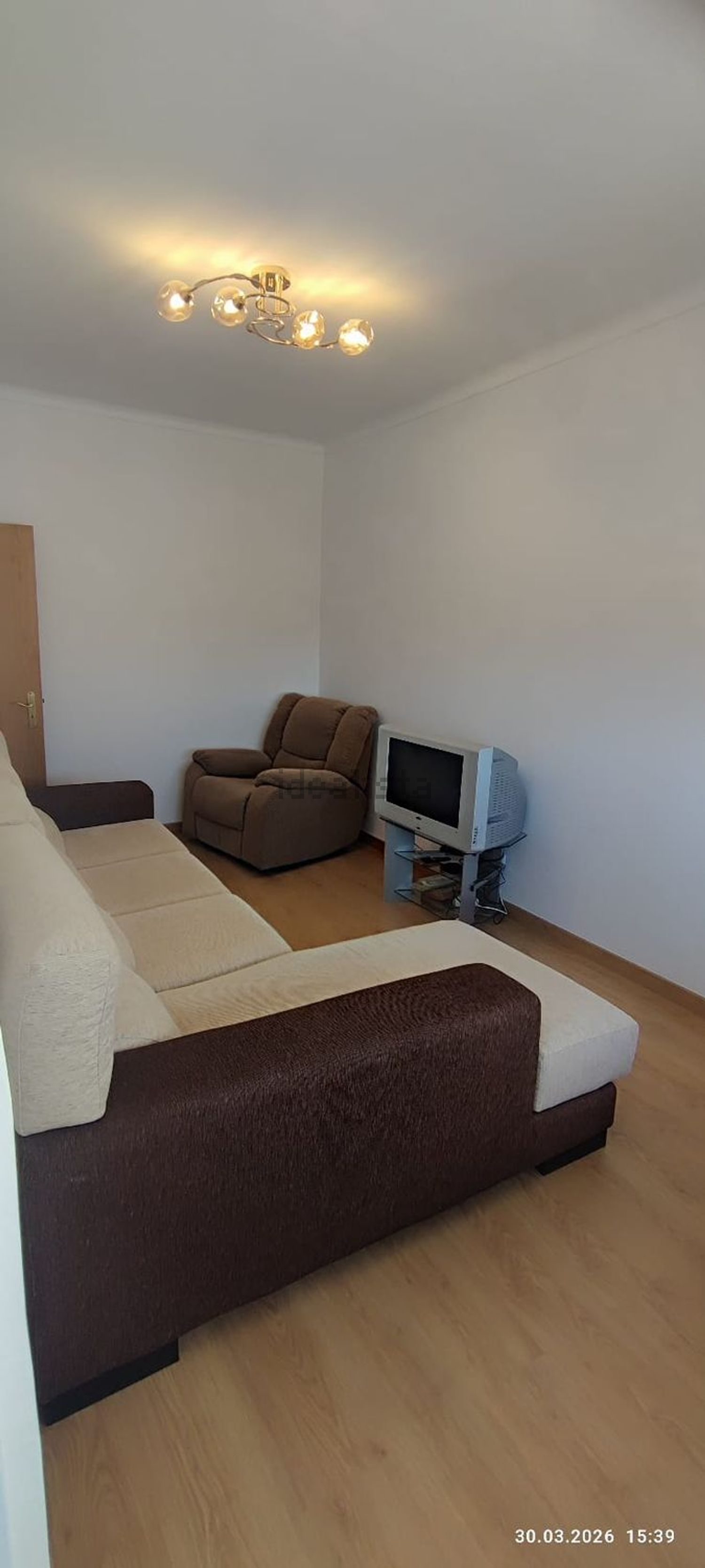 出租公寓 t2在Rua de Aljubarrota, 3 - 客厅