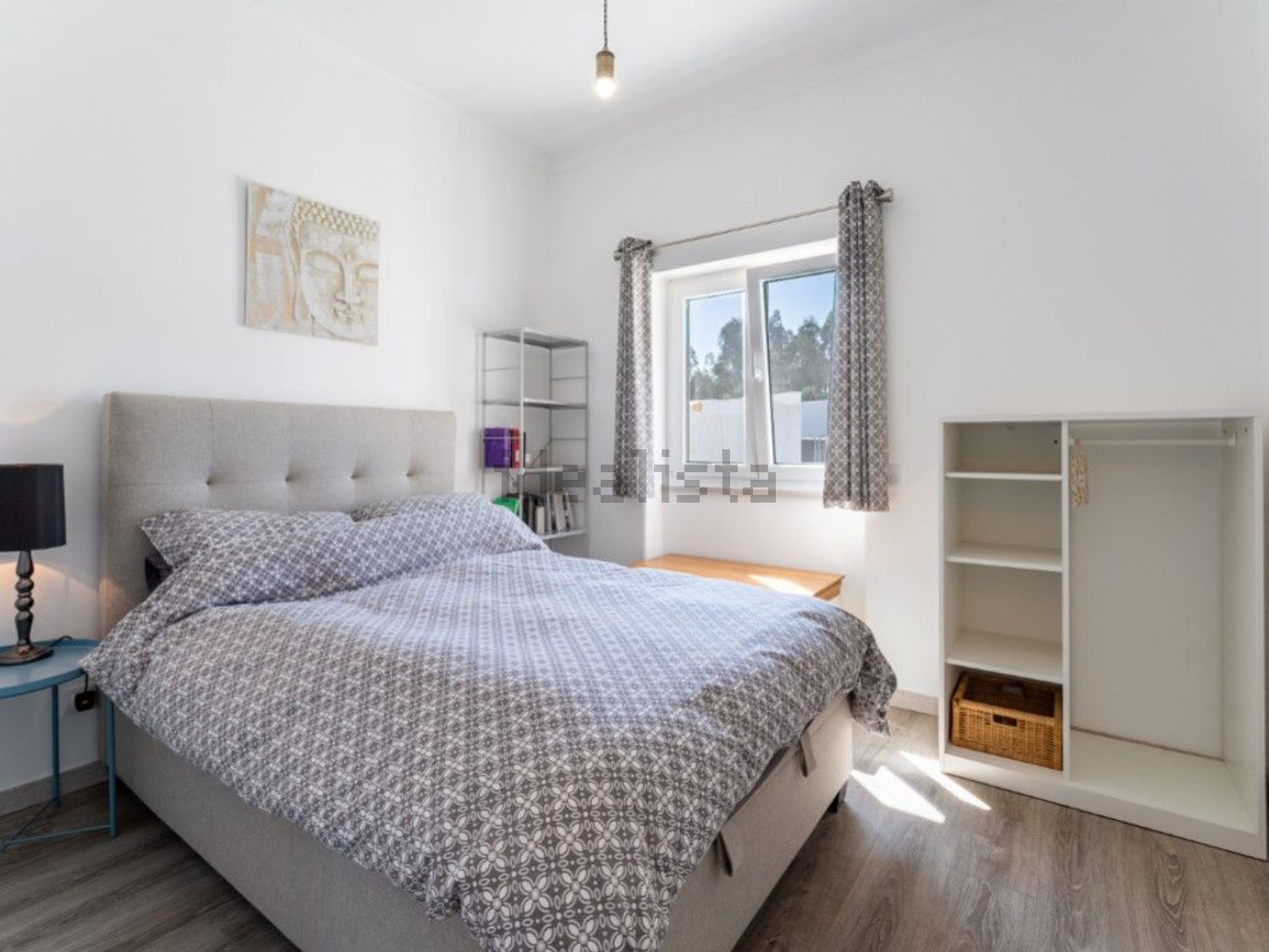 小楼房或独栋别墅出售在Nadadouro - 卧室