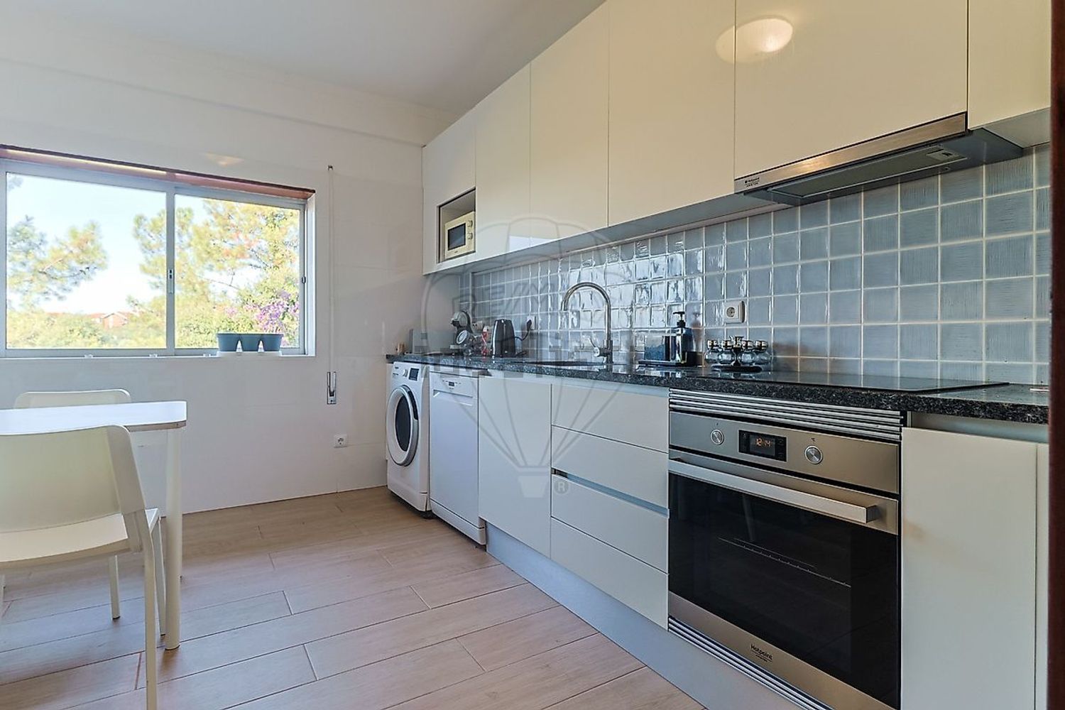 公寓 t3出售在Rua António Jardim - 厨房