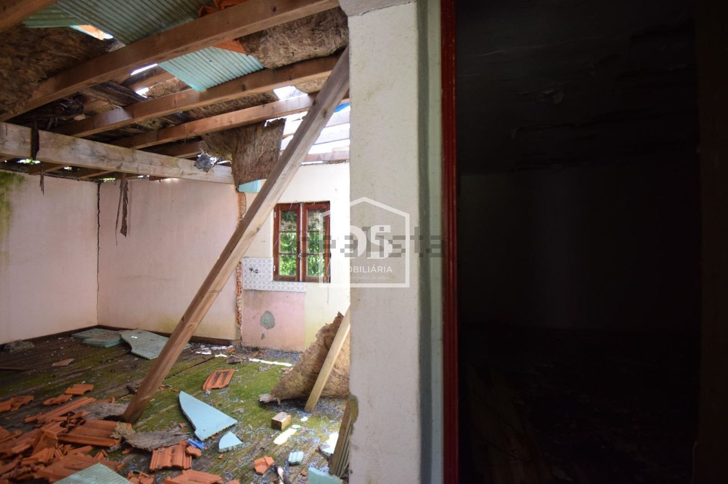 小楼房或独栋别墅出售在Penacova - 照片