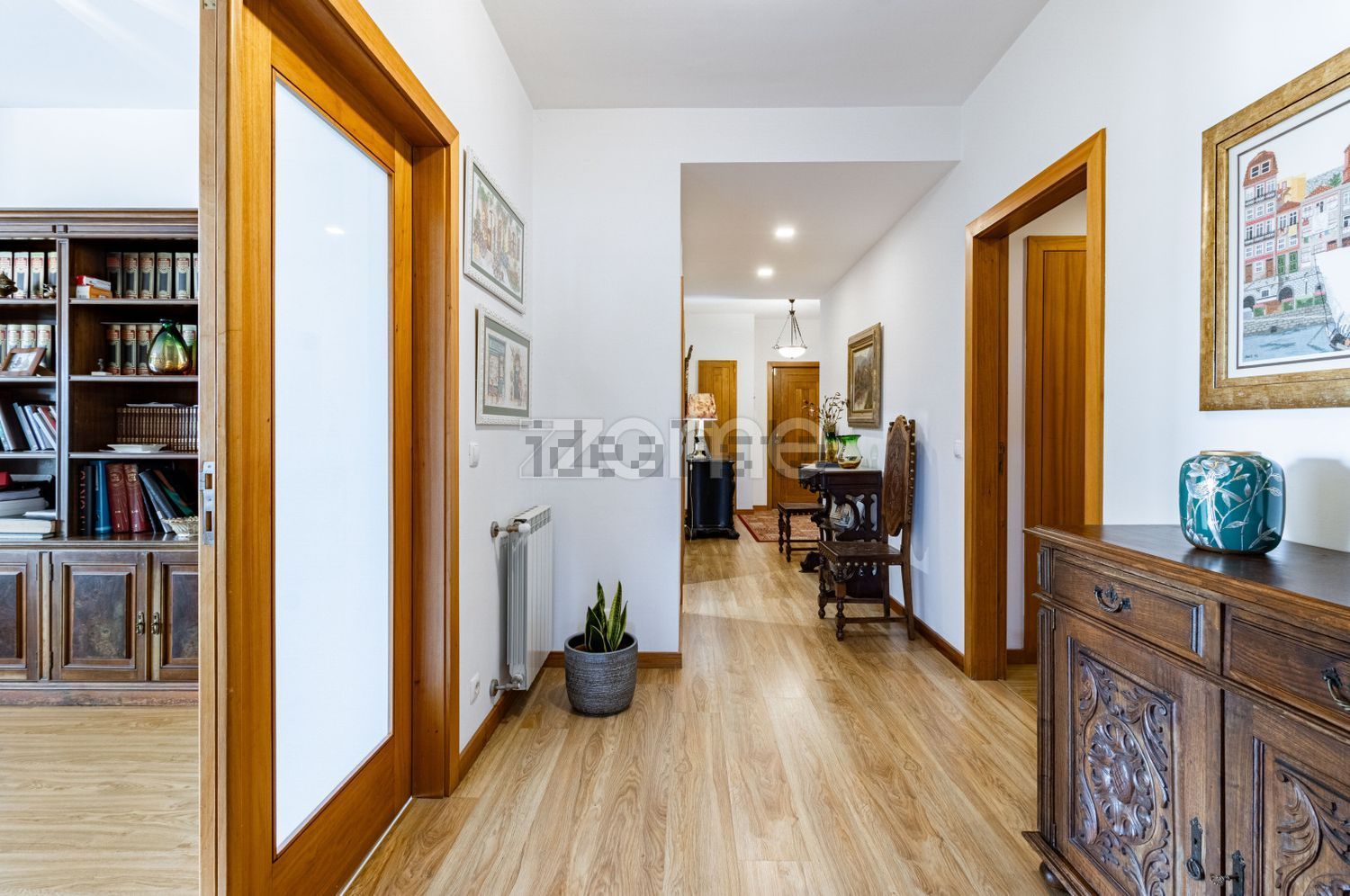 公寓 t3出售在Avenida Engenheiro Arantes e Oliveira, 890 - 前厅