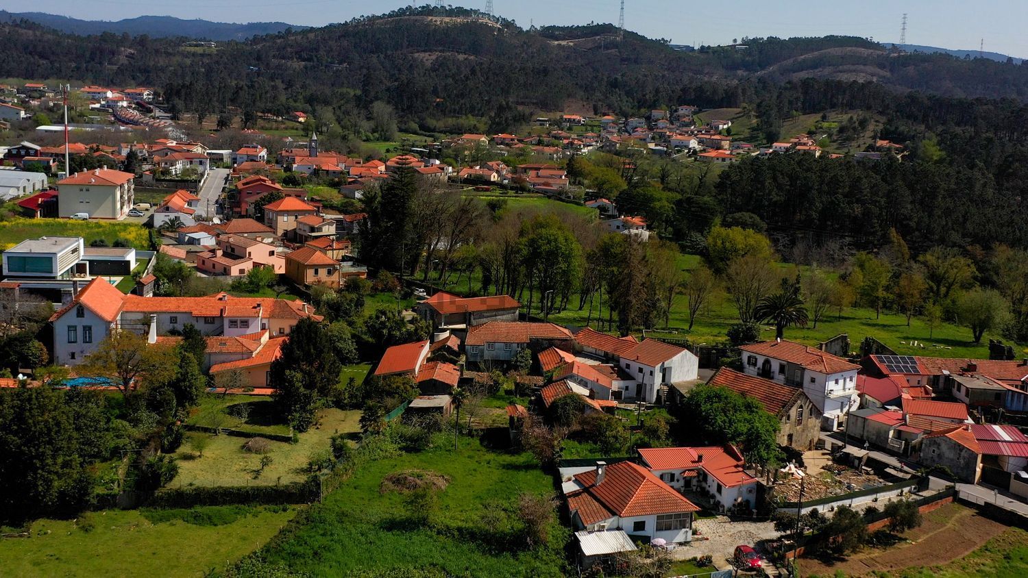双拼别墅出售在Rua António Lopes Almeida, 13 - 视线