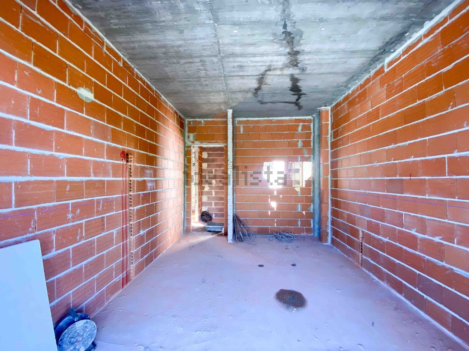 小楼房或独栋别墅出售在Alfeizerão - 过道