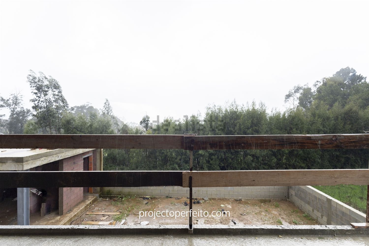 小楼房或独栋别墅出售在Vila de Cucujães - 露台