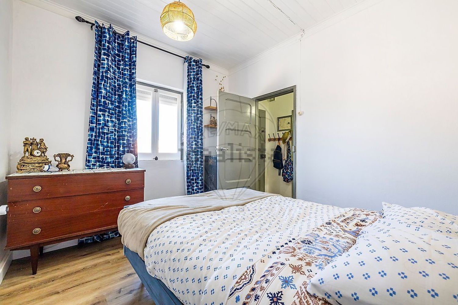 小楼房或独栋别墅出售在Rua da Cheia - 卧室