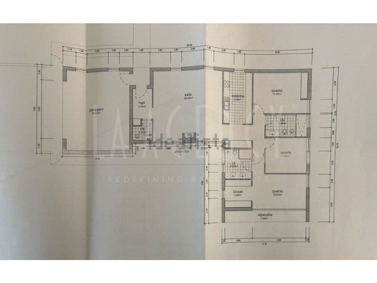 小楼房或独栋别墅出售在Vila Cova de Alva e Anceriz - 平面图