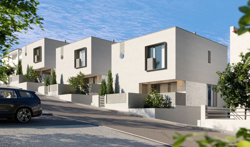 小楼房或独栋别墅出售在Rua das Boiças, 36