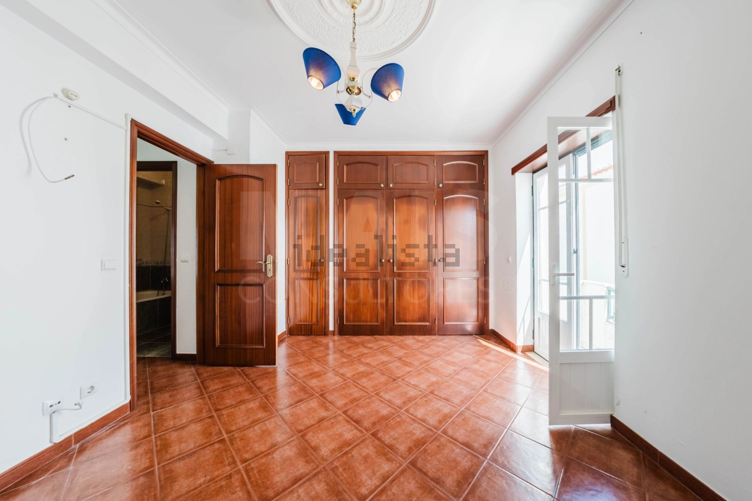 小楼房或别墅出售在Peniche - 照片