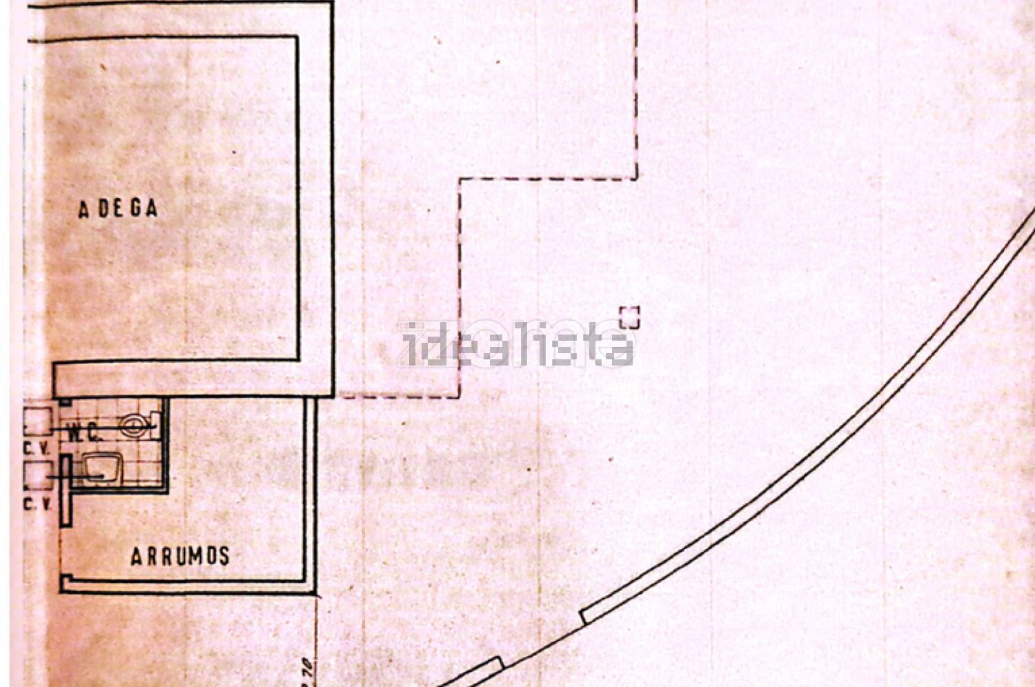 小楼房或独栋别墅出售在Rua Fontanário da Póvoa, 167 - 平面图