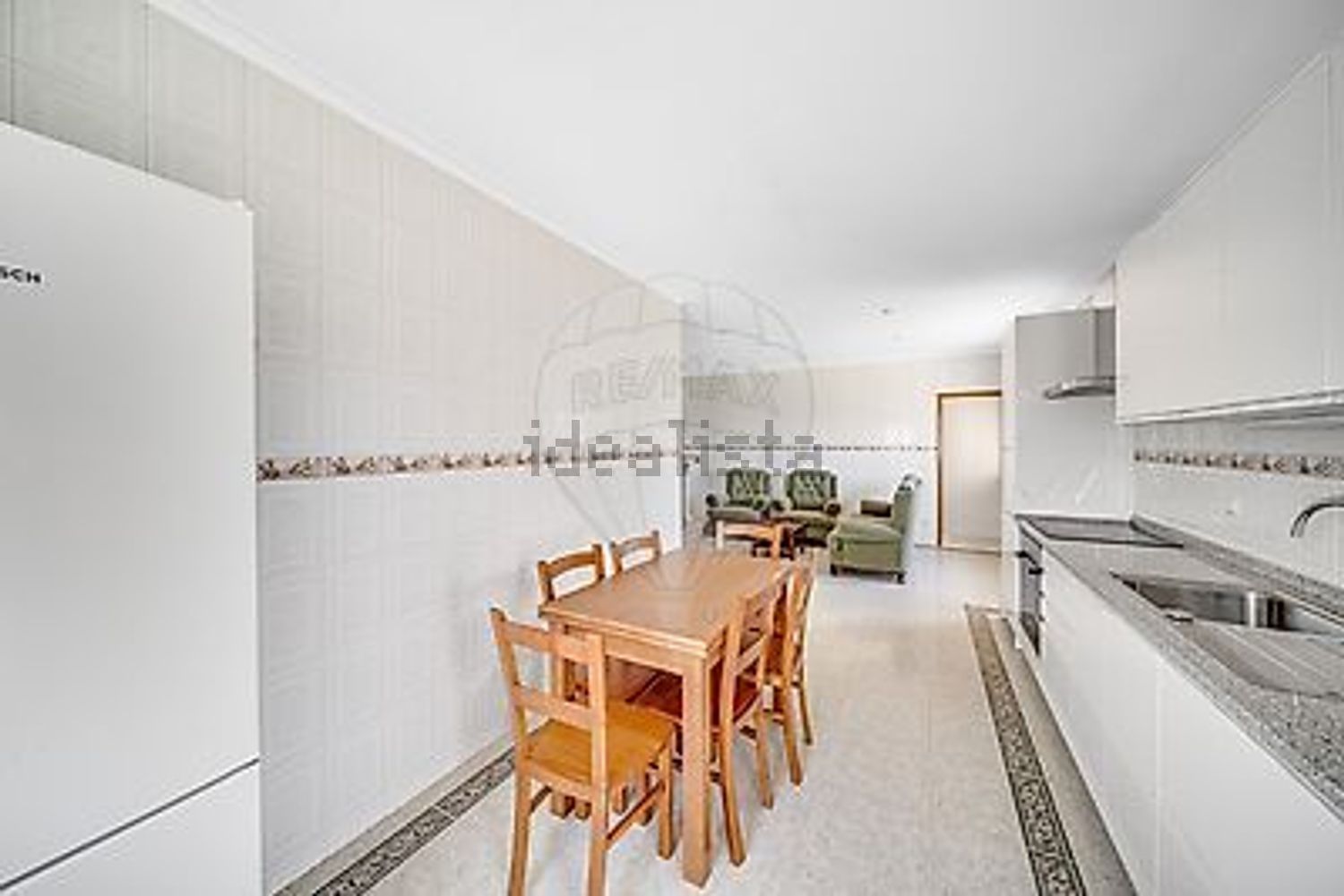 小楼房或独栋别墅出售在Avenida Mário Sacramento - 厨房