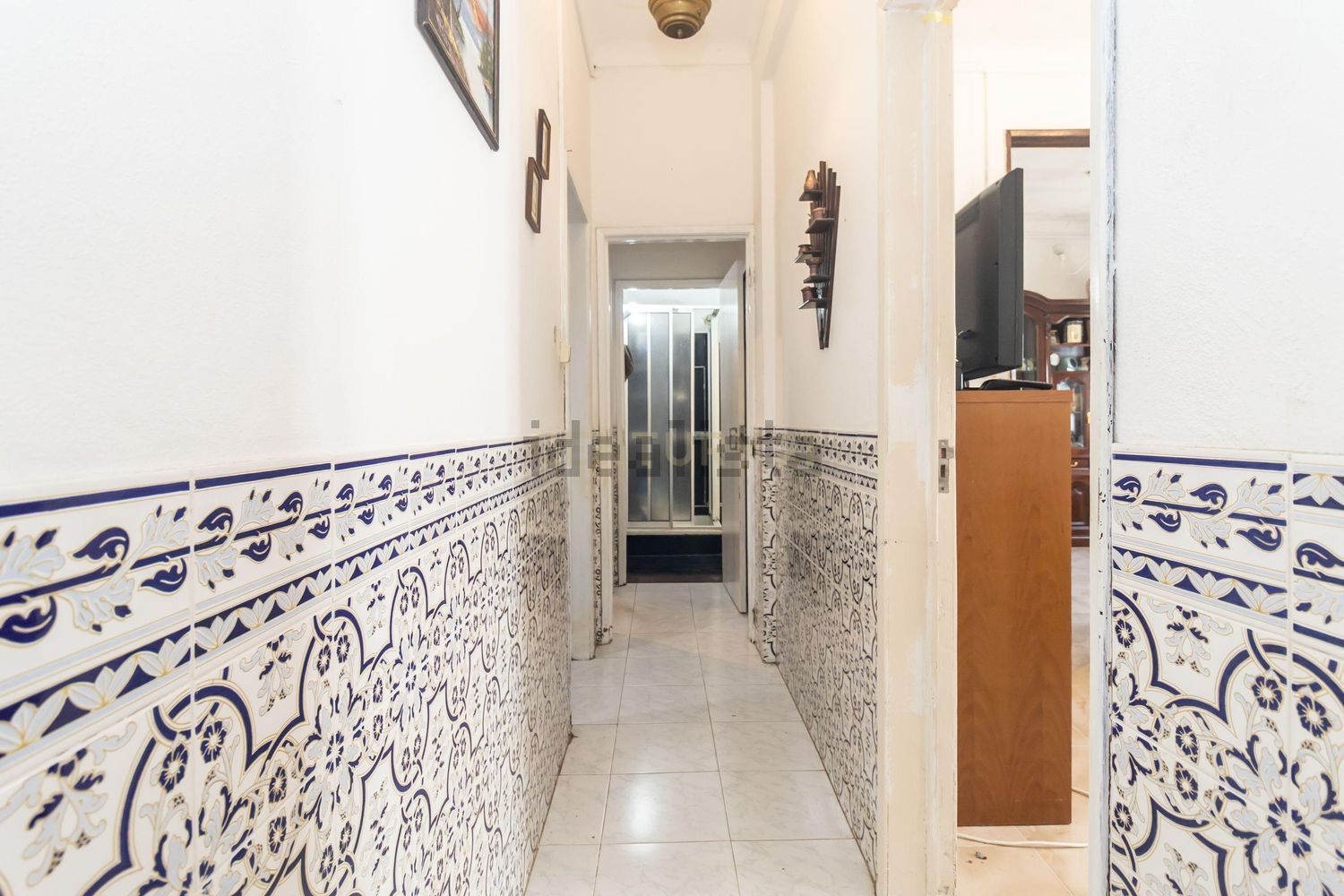 小楼房或独栋别墅出售在Rua de Santo Ovídio, 1 - 过道