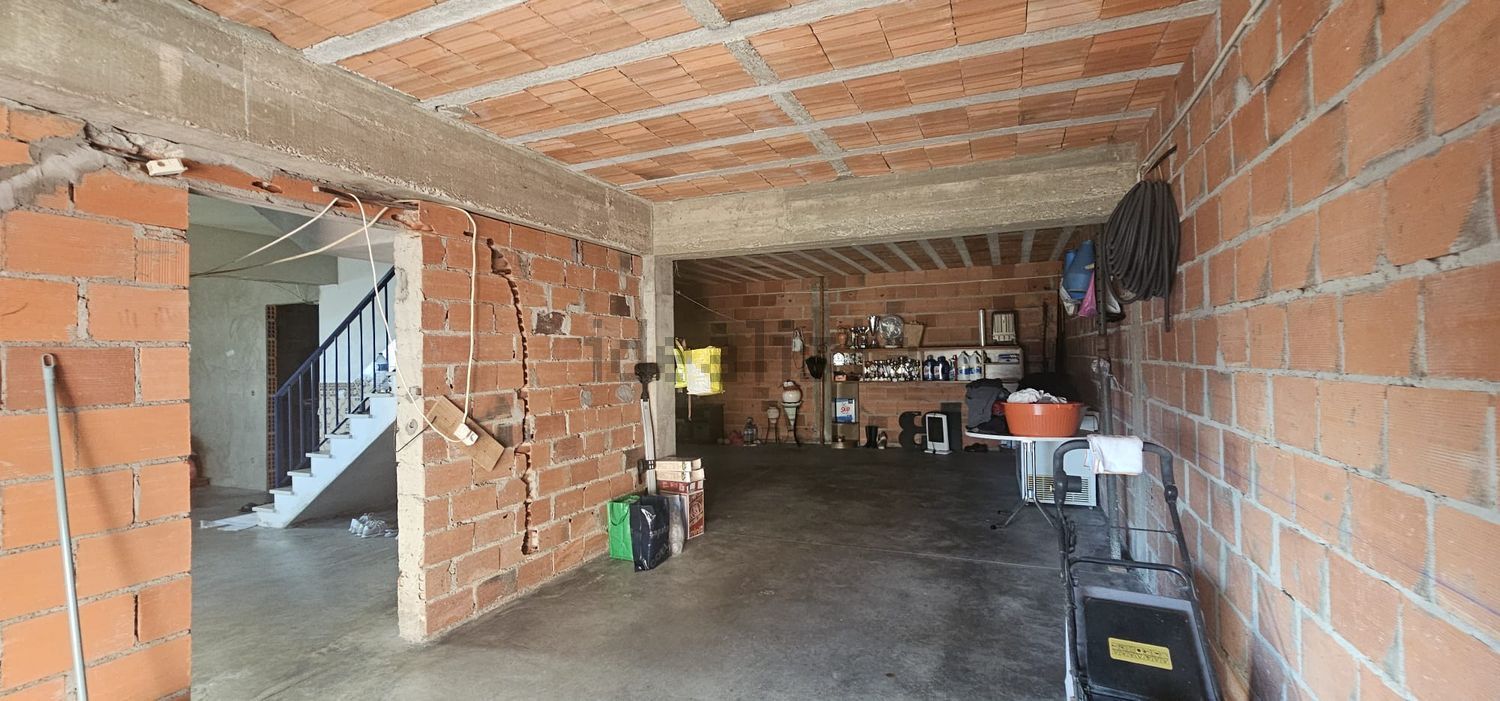 小楼房或独栋别墅出售在Rua da Estrada Nacional, 43 - 照片