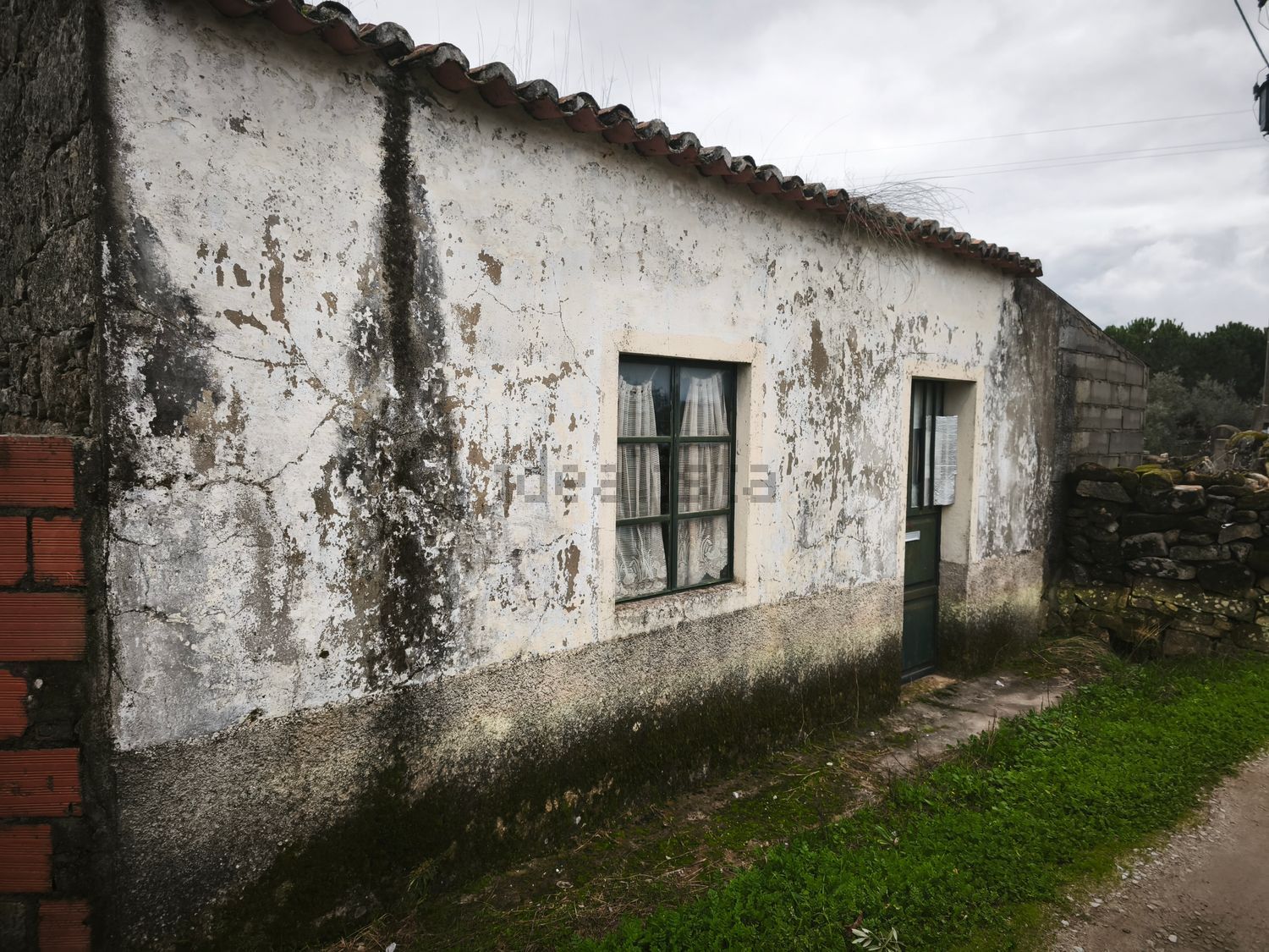 小镇楼房出售在Rua da Feiteira, 1 - 外立面