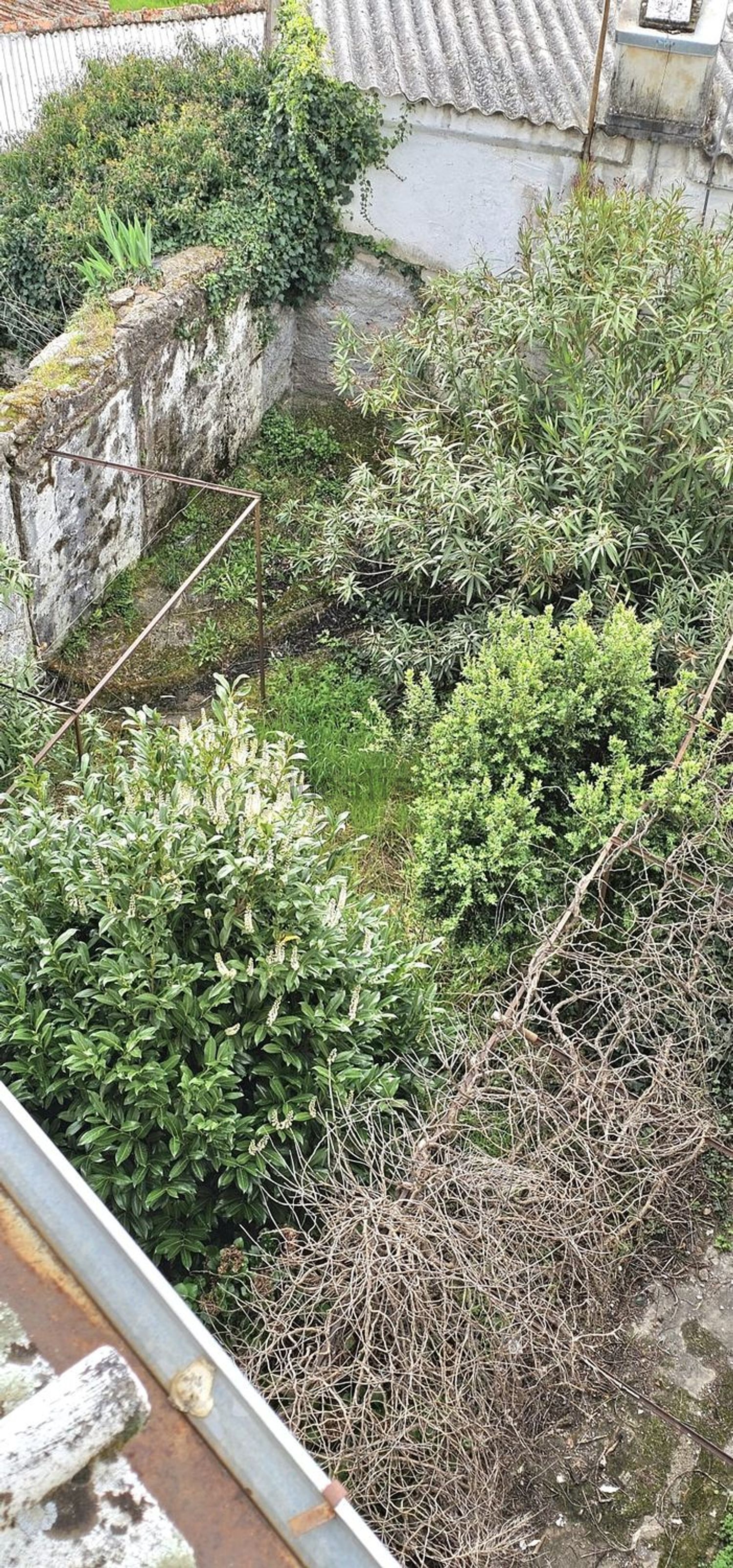 双拼别墅出售在Rua das Rosas s/n - 花园