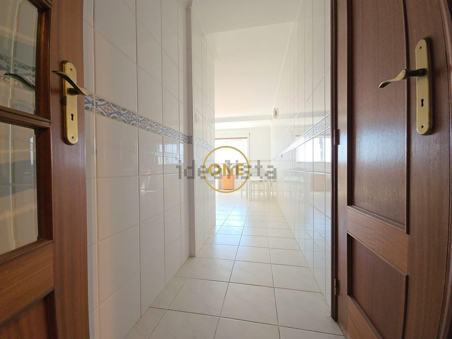 公寓 t2出售在Avenida José Estevão, 313 - 过道