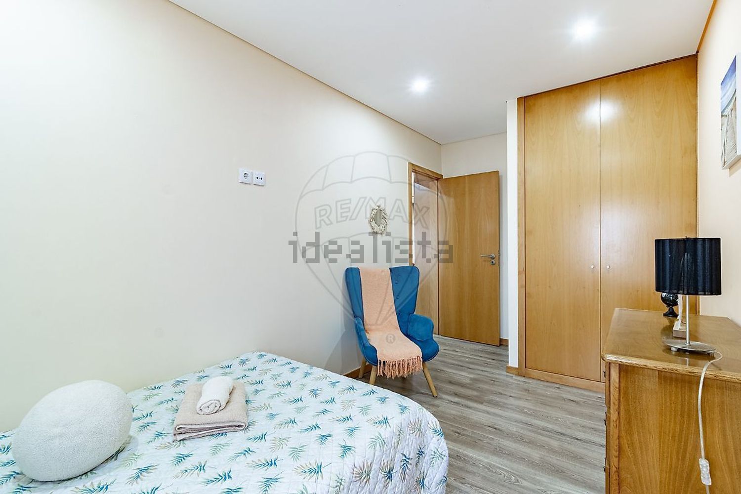 公寓 t3出售在Bairro da Marinha - 卧室